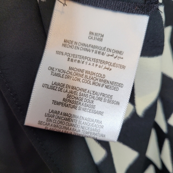 BCBGMaxAzria Tribal Print Kaftan Black and White - Picture 13 of 14